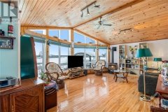 Real Estate -   341 MAIN STREET E, Merrickville, Ontario - 